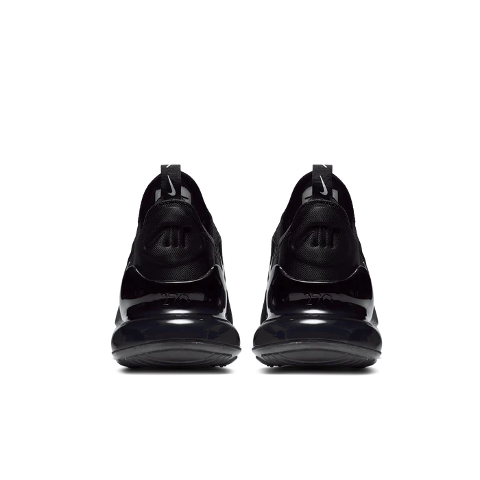 AIR MAX 270